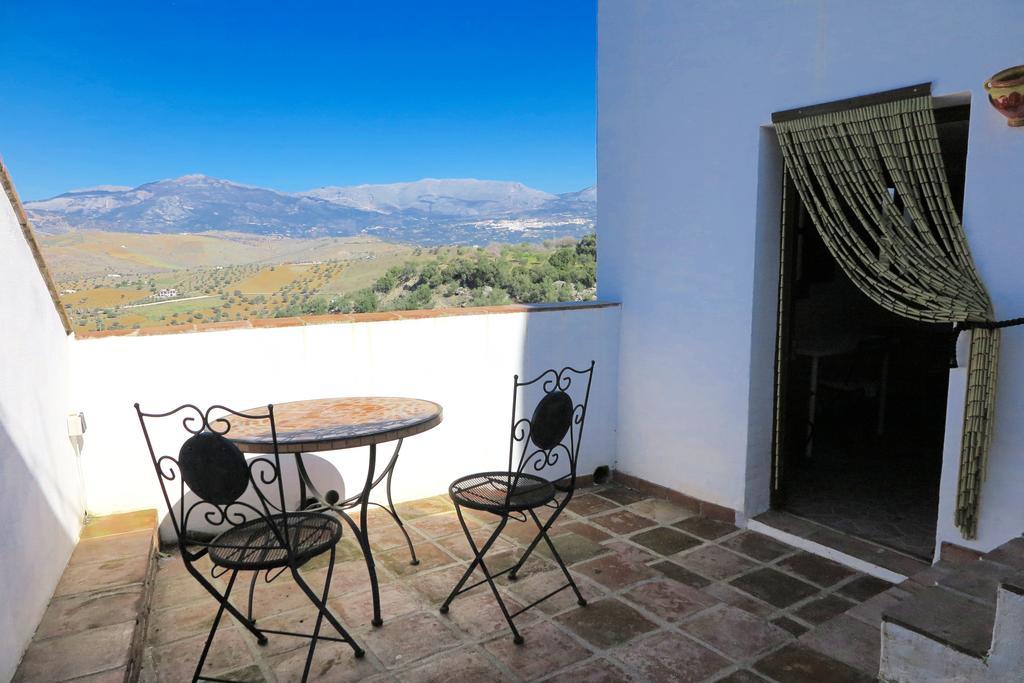 Loma Los Pelones 78 Vinuela Exterior photo