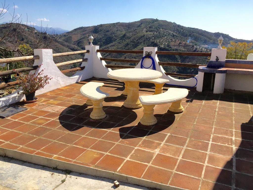 Loma Los Pelones 78 Vinuela Exterior photo